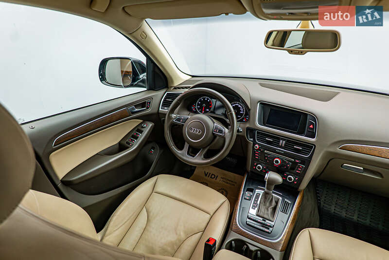 Внедорожник / Кроссовер Audi Q5 2013 в Киеве