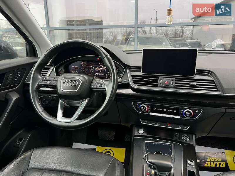 Внедорожник / Кроссовер Audi Q5 2018 в Ивано-Франковске