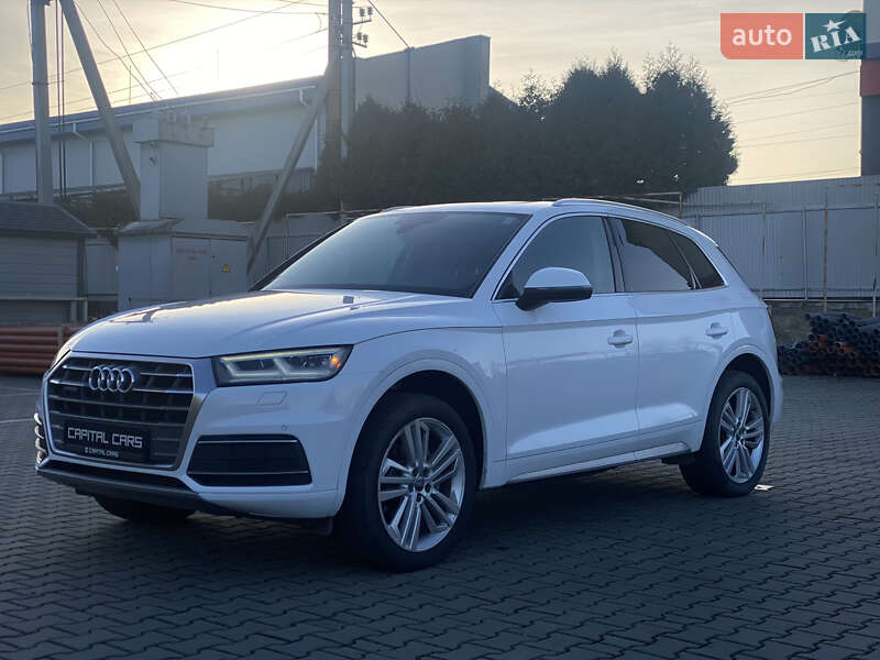 Внедорожник / Кроссовер Audi Q5 2018 в Луцке