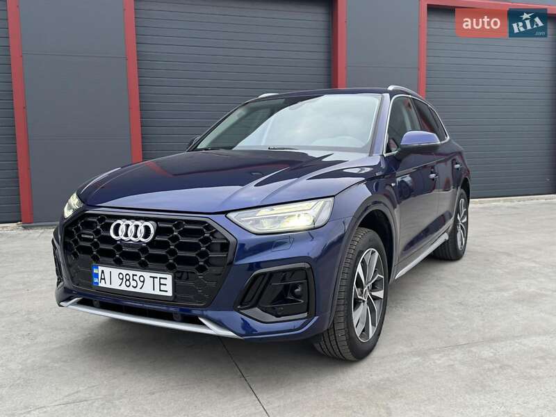 Внедорожник / Кроссовер Audi Q5 2023 в Барышевке