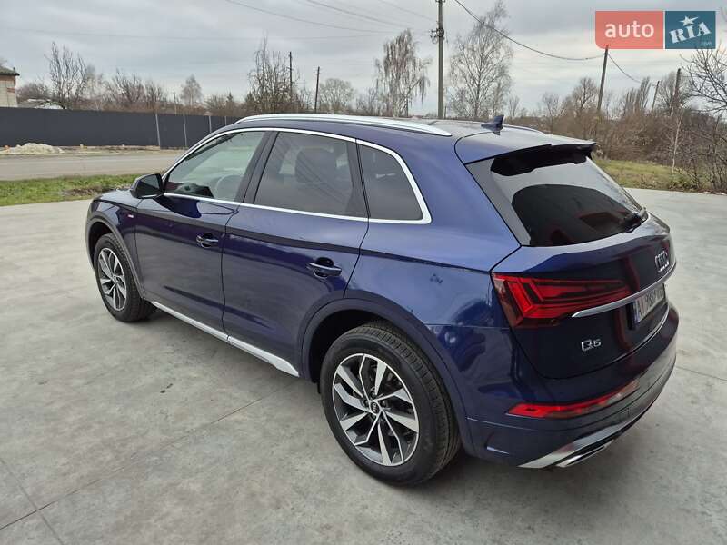 Внедорожник / Кроссовер Audi Q5 2023 в Барышевке