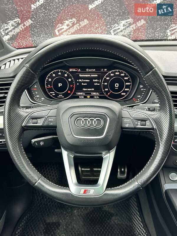 Внедорожник / Кроссовер Audi Q5 2017 в Сумах