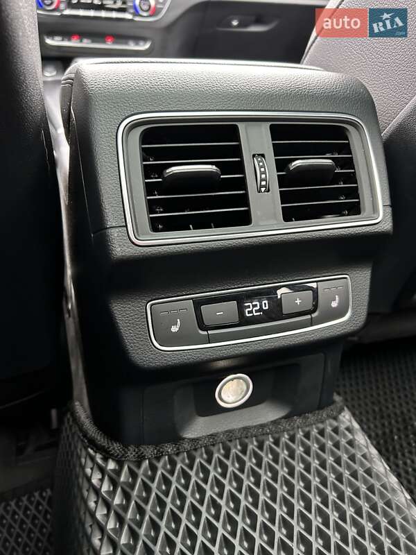 Внедорожник / Кроссовер Audi Q5 2017 в Сумах