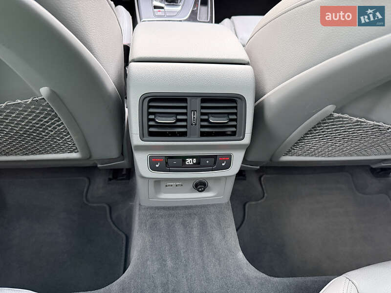 Позашляховик / Кросовер Audi Q5 2020 в Івано-Франківську фото 30 Позашляховик / Кросовер Audi Q5 2020 в Івано-Франківську