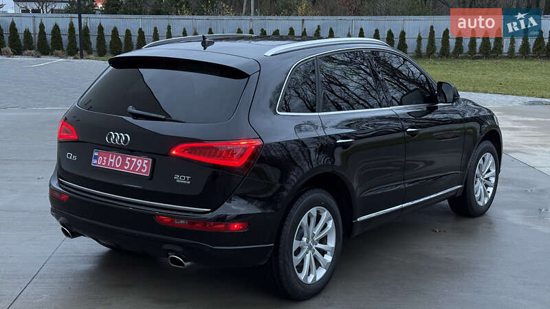 Внедорожник / Кроссовер Audi Q5 2015 в Луцке