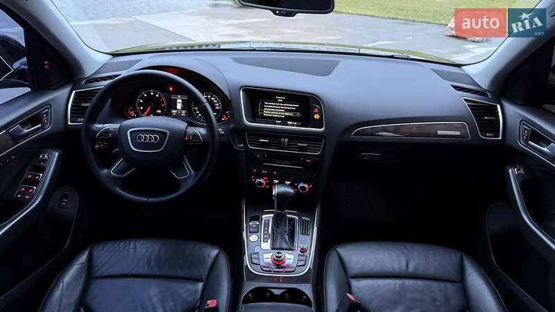 Внедорожник / Кроссовер Audi Q5 2015 в Луцке