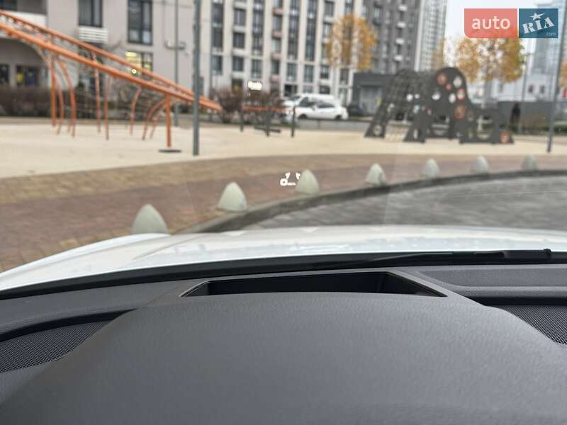 Внедорожник / Кроссовер Audi Q5 2022 в Киеве