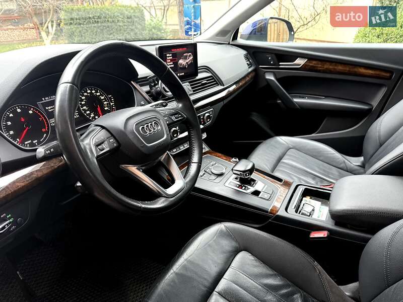 Внедорожник / Кроссовер Audi Q5 2017 в Львове фото 17 Внедорожник / Кроссовер Audi Q5 2017 в Львове