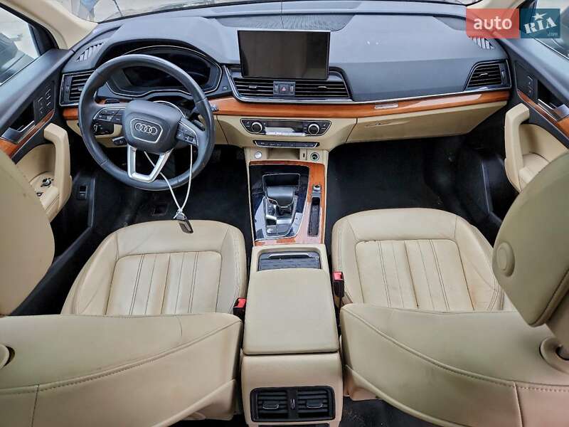 Внедорожник / Кроссовер Audi Q5 2021 в Виннице