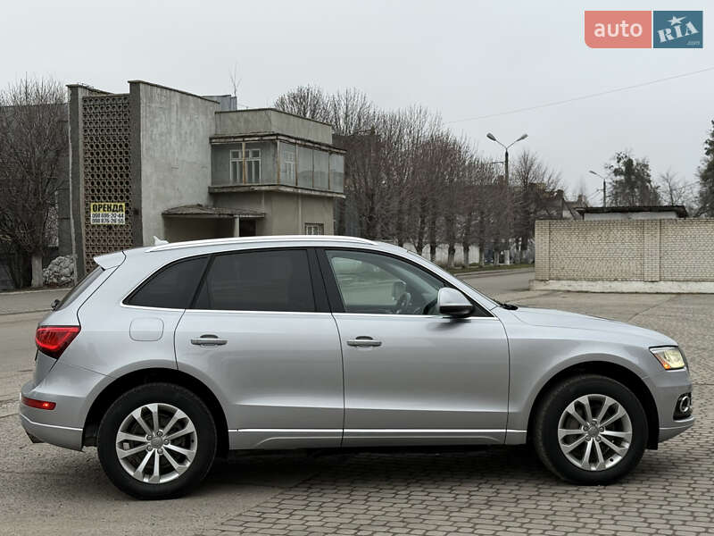 Внедорожник / Кроссовер Audi Q5 2015 в Ровно