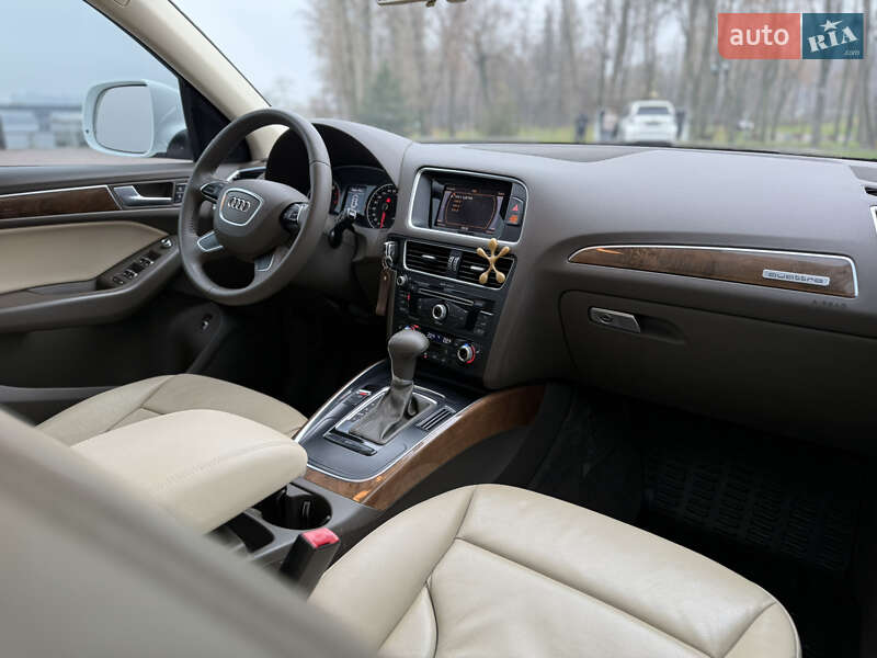 Внедорожник / Кроссовер Audi Q5 2015 в Киеве фото 41 Внедорожник / Кроссовер Audi Q5 2015 в Киеве