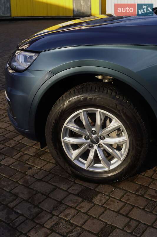 Внедорожник / Кроссовер Audi Q5 2018 в Ивано-Франковске