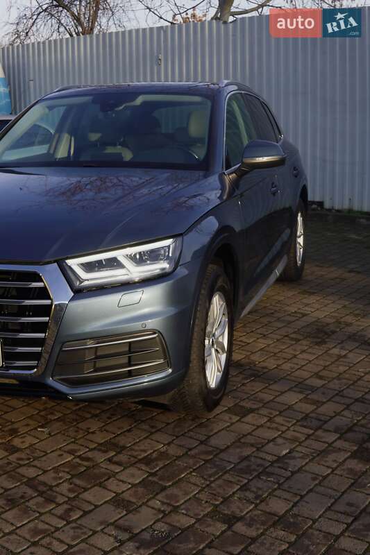 Внедорожник / Кроссовер Audi Q5 2018 в Ивано-Франковске