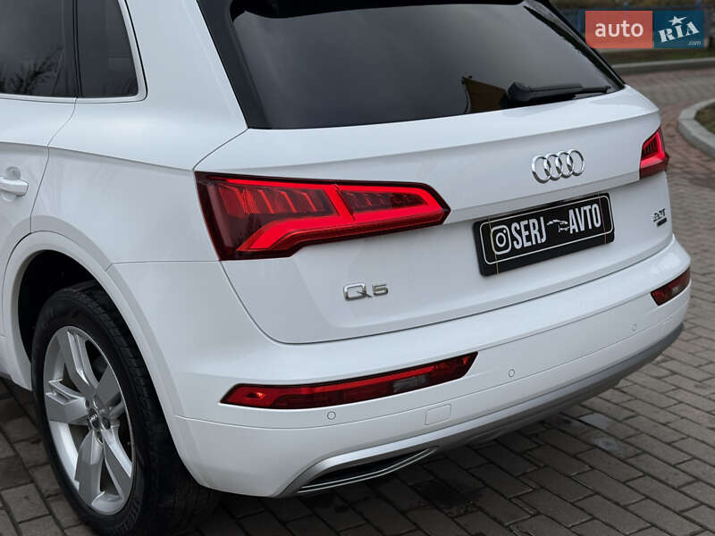 Внедорожник / Кроссовер Audi Q5 2018 в Харькове