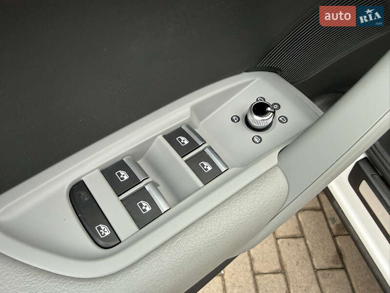 Внедорожник / Кроссовер Audi Q5 2018 в Харькове