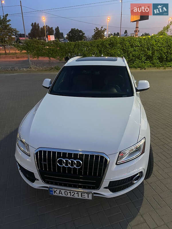 Внедорожник / Кроссовер Audi Q5 2016 в Киеве