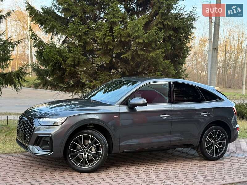 Внедорожник / Кроссовер Audi Q5 2022 в Черкассах фото 11 Внедорожник / Кроссовер Audi Q5 2022 в Черкассах