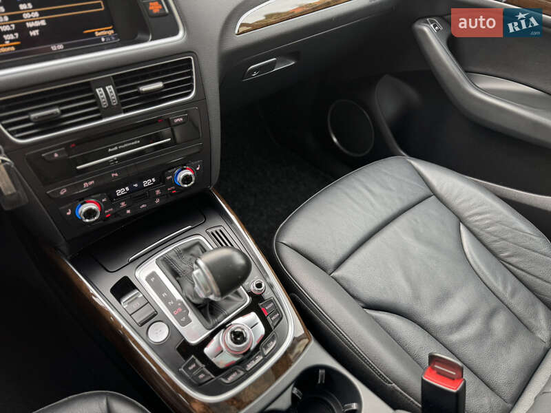 Внедорожник / Кроссовер Audi Q5 2014 в Ровно