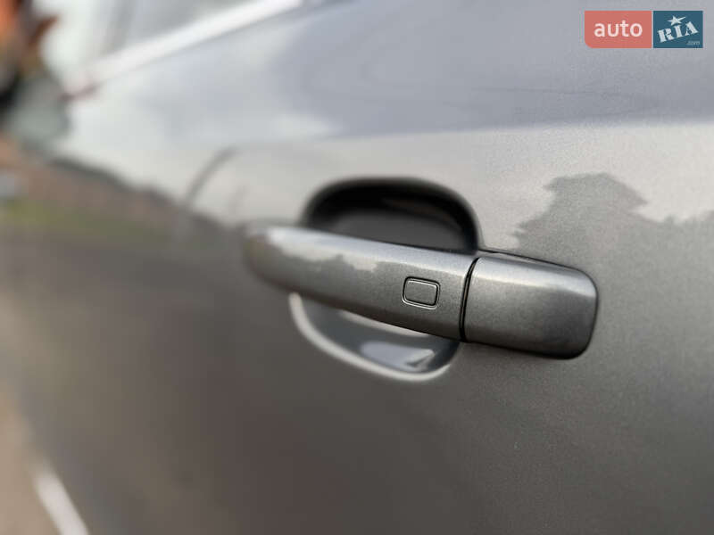 Внедорожник / Кроссовер Audi Q5 2014 в Ровно