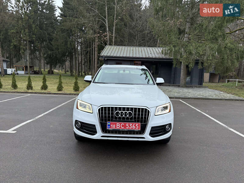 Внедорожник / Кроссовер Audi Q5 2015 в Киеве