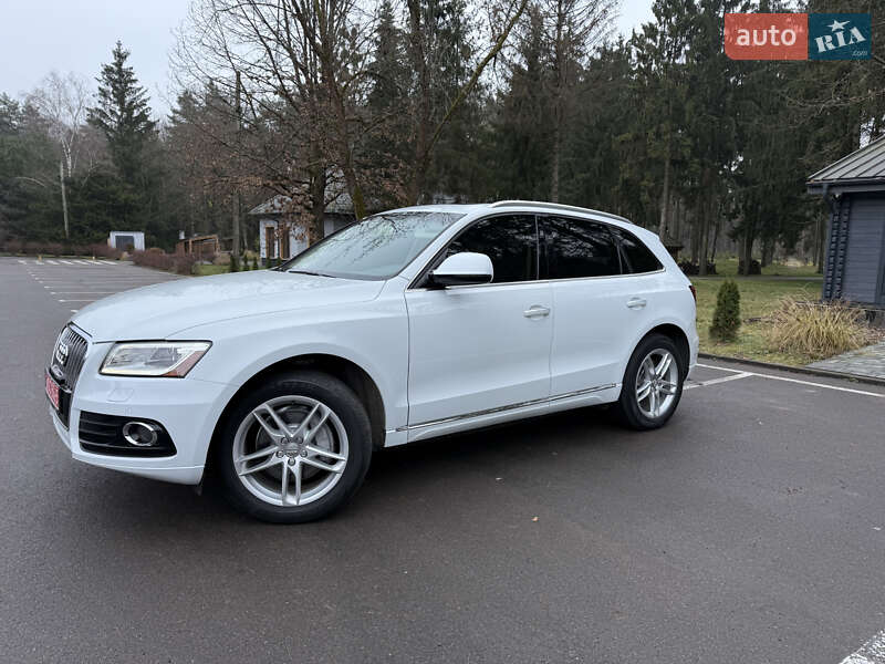 Внедорожник / Кроссовер Audi Q5 2015 в Киеве