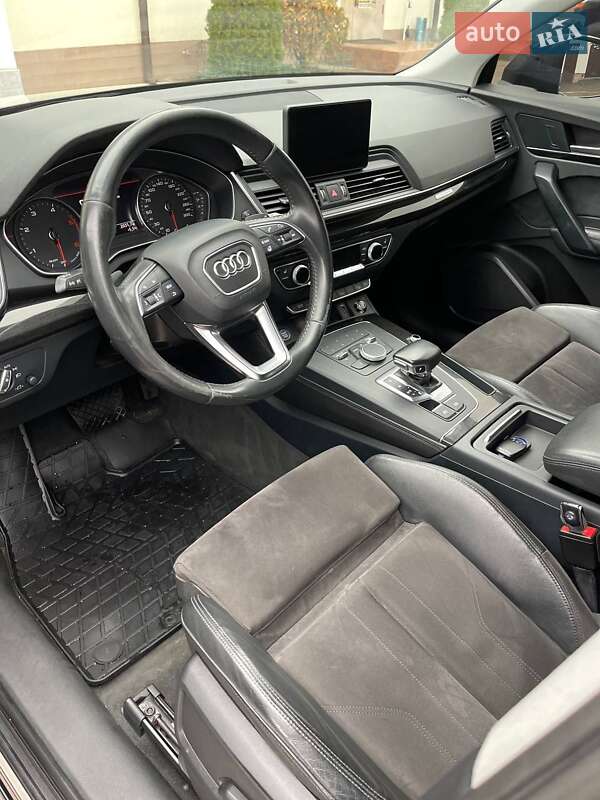 Внедорожник / Кроссовер Audi Q5 2018 в Харькове