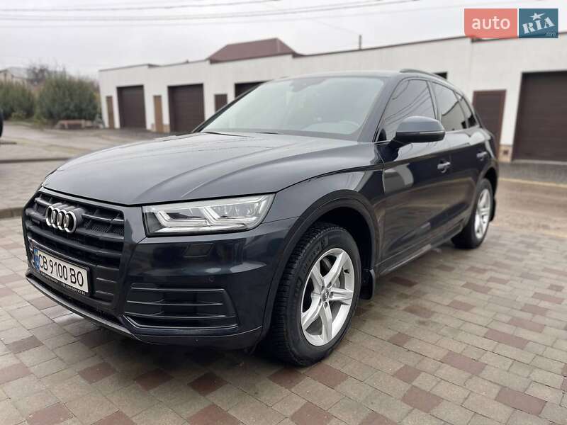 Внедорожник / Кроссовер Audi Q5 2018 в Харькове