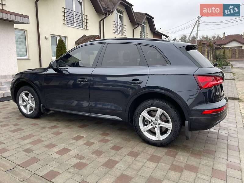 Внедорожник / Кроссовер Audi Q5 2018 в Харькове