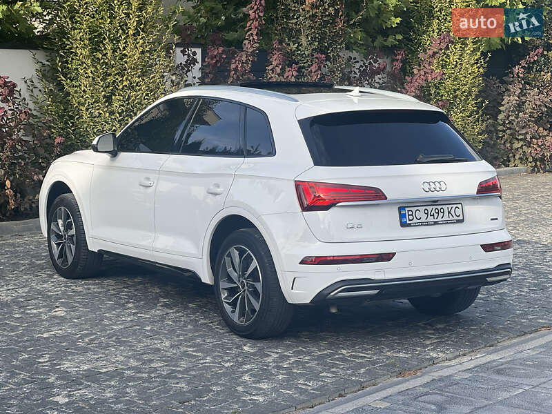 Внедорожник / Кроссовер Audi Q5 2020 в Львове