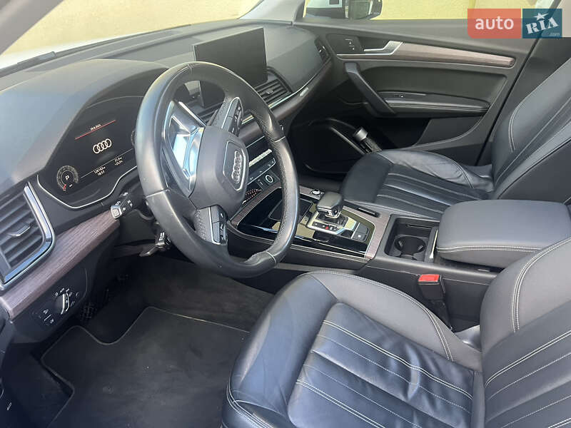 Внедорожник / Кроссовер Audi Q5 2020 в Львове