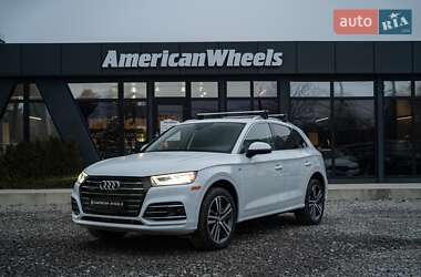 Позашляховик / Кросовер Audi Q5 2020 в Чернівцях