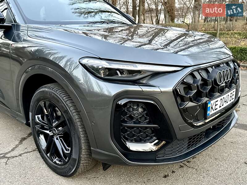 Внедорожник / Кроссовер Audi Q5 2025 в Киеве