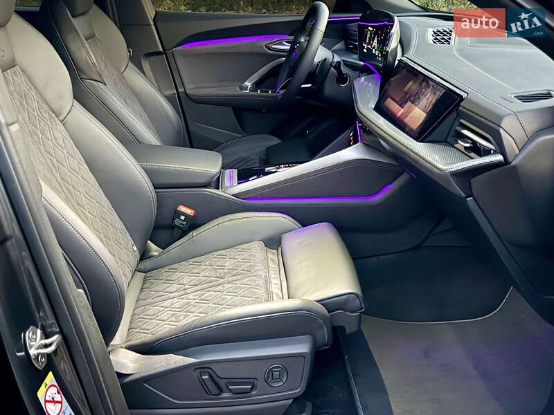 Внедорожник / Кроссовер Audi Q5 2025 в Киеве