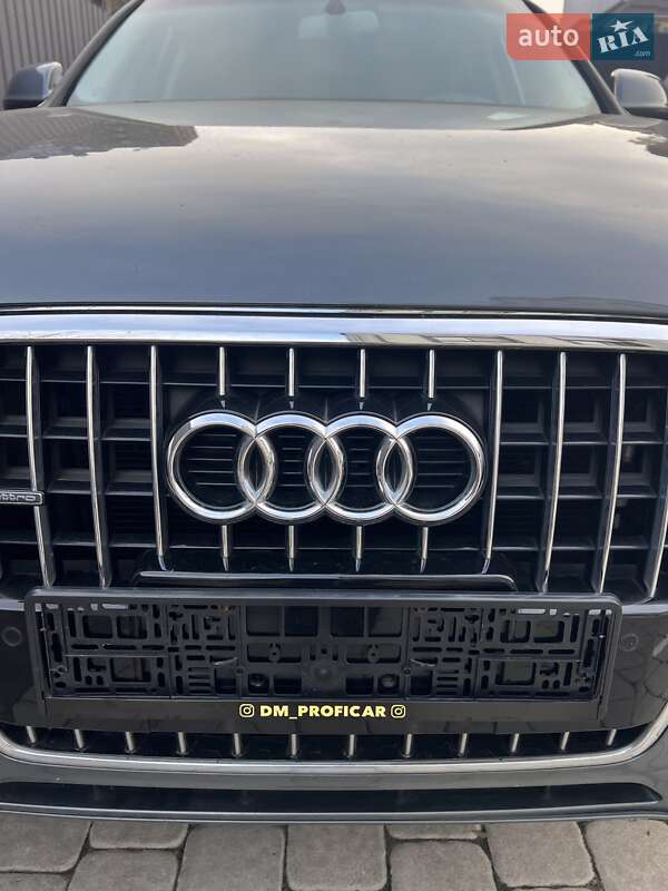 Внедорожник / Кроссовер Audi Q5 2015 в Ирпене