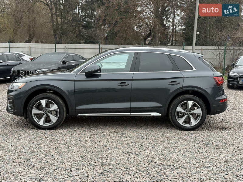 Внедорожник / Кроссовер Audi Q5 2023 в Киеве