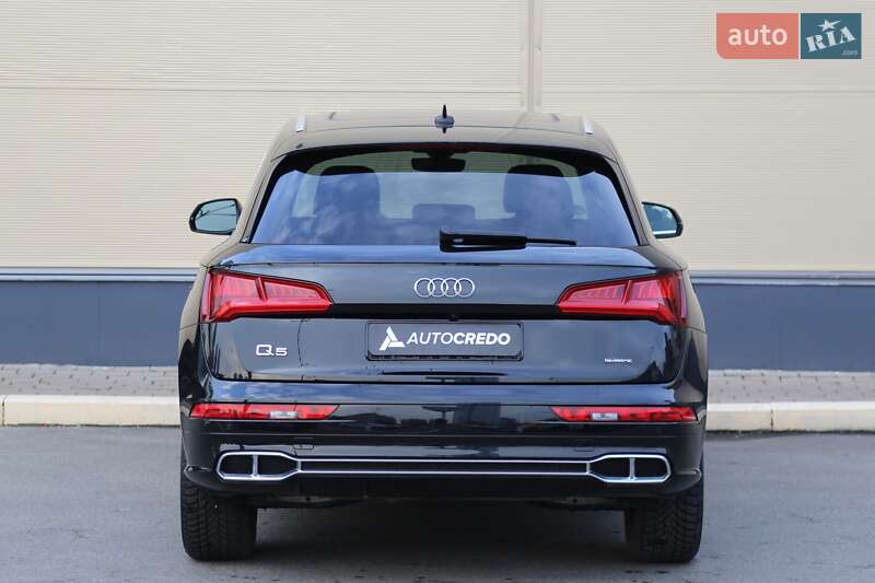 Внедорожник / Кроссовер Audi Q5 2020 в Киеве