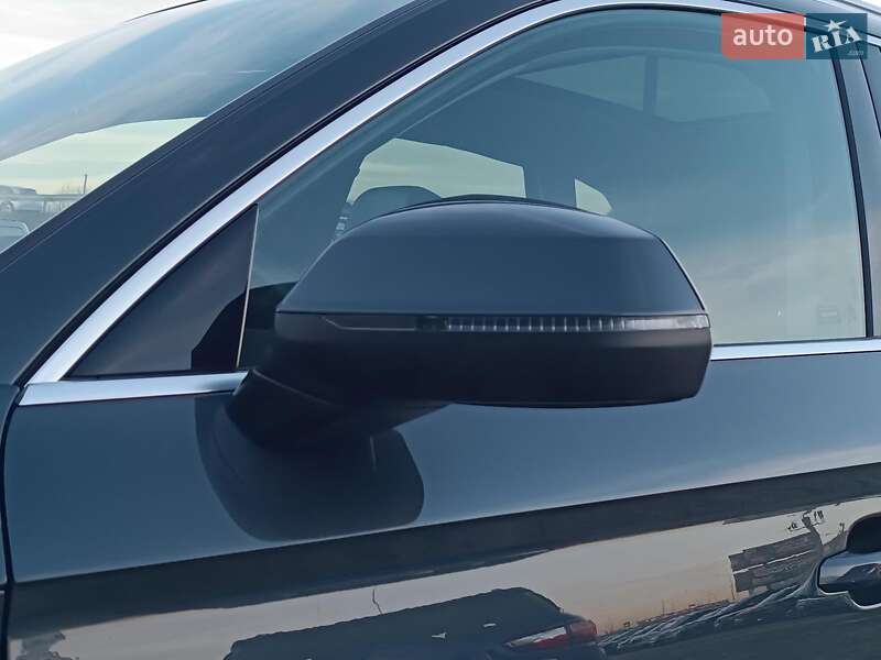 Внедорожник / Кроссовер Audi Q5 2018 в Львове