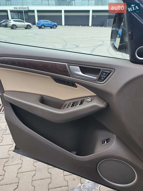 Внедорожник / Кроссовер Audi Q5 2014 в Киеве