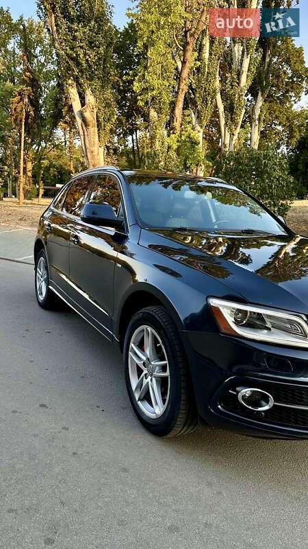 Внедорожник / Кроссовер Audi Q5 2013 в Запорожье