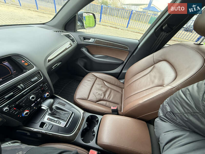 Внедорожник / Кроссовер Audi Q5 2014 в Ковеле