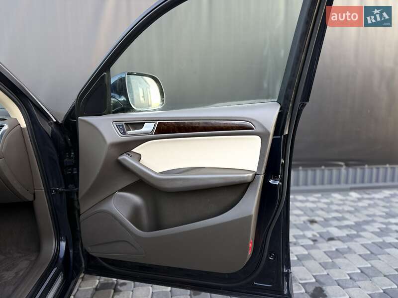 Внедорожник / Кроссовер Audi Q5 2015 в Львове