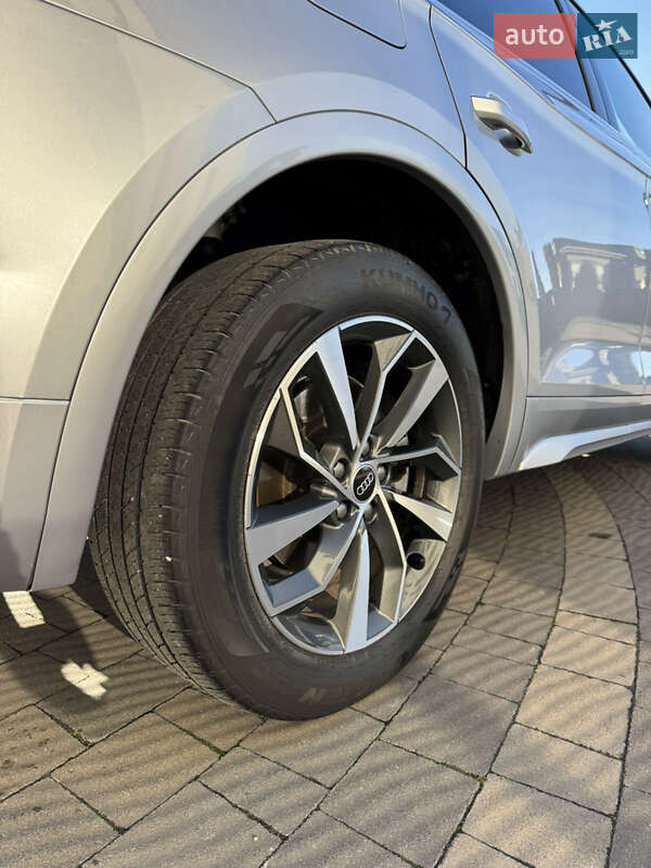 Внедорожник / Кроссовер Audi Q5 2022 в Львове