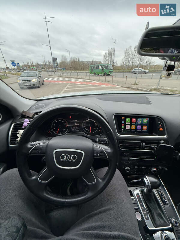 Внедорожник / Кроссовер Audi Q5 2016 в Киеве