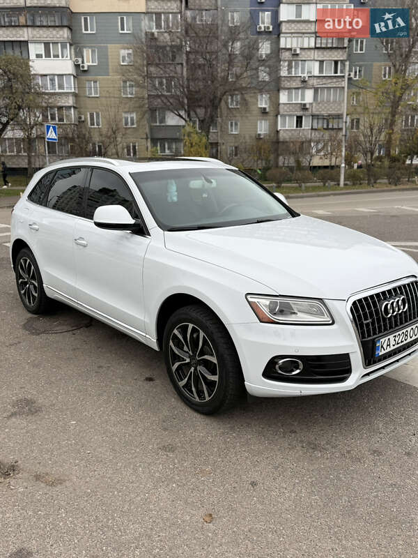 Внедорожник / Кроссовер Audi Q5 2016 в Киеве