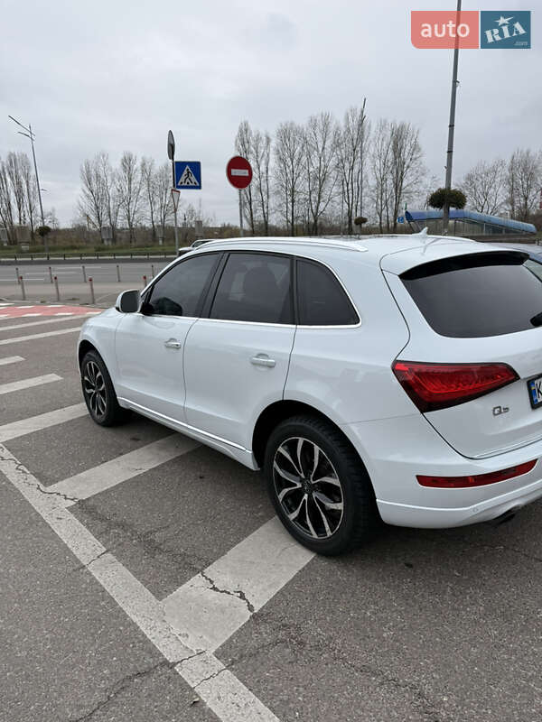 Внедорожник / Кроссовер Audi Q5 2016 в Киеве