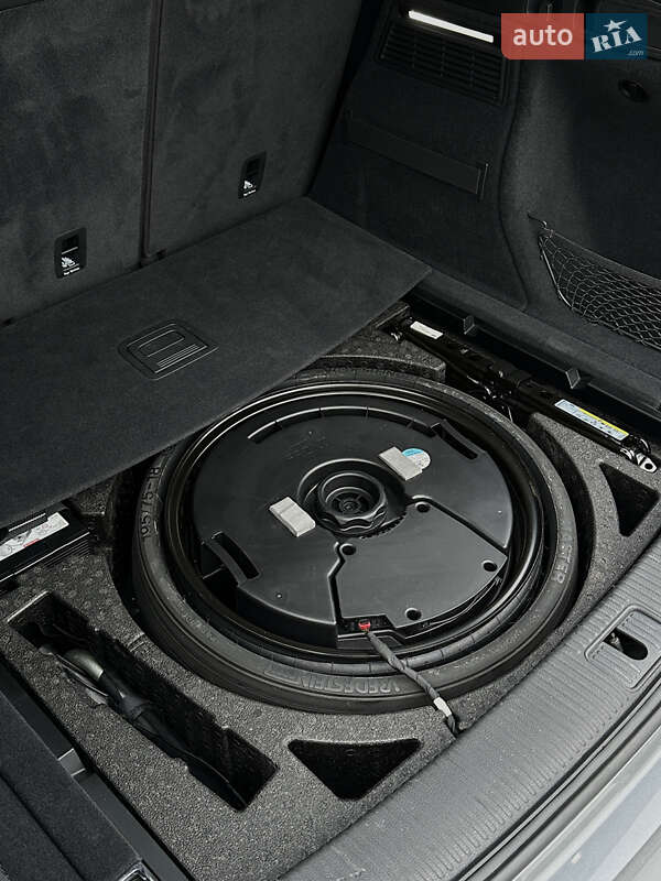 Внедорожник / Кроссовер Audi Q5 2017 в Луцке