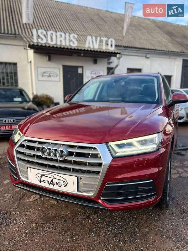 Внедорожник / Кроссовер Audi Q5 2019 в Чернигове