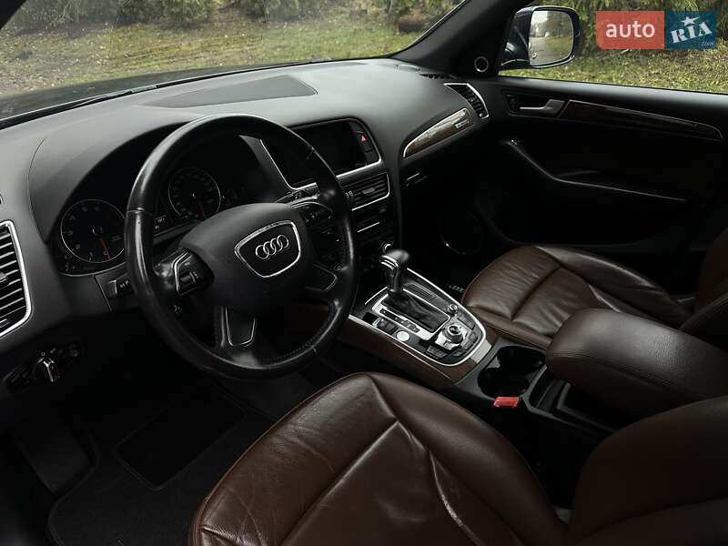Внедорожник / Кроссовер Audi Q5 2016 в Львове