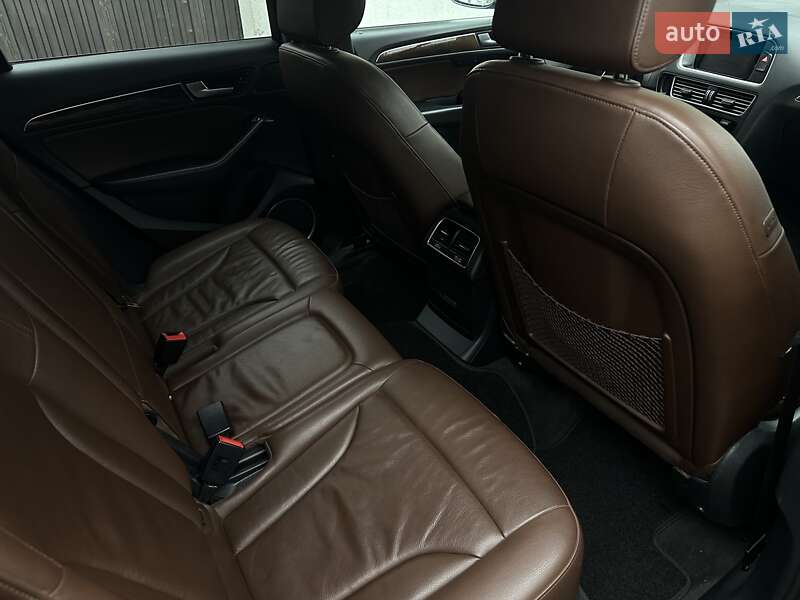 Внедорожник / Кроссовер Audi Q5 2016 в Львове