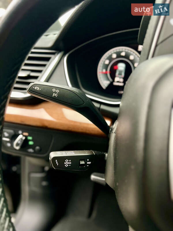 Внедорожник / Кроссовер Audi Q5 2020 в Львове